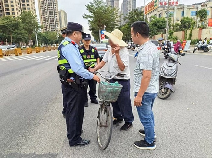 我为群众办实事｜气温逐渐降低，温情让暖意满格