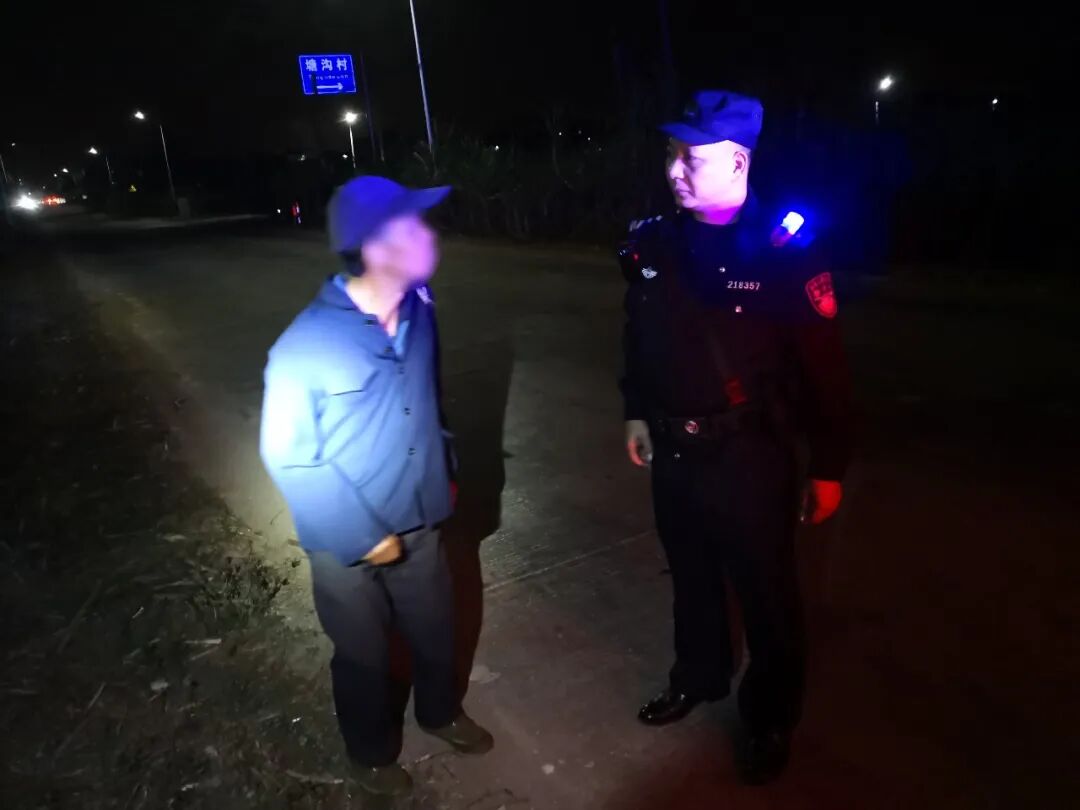 我为群众办实事丨外地老人赶集失联，遂溪警方9小时寻回