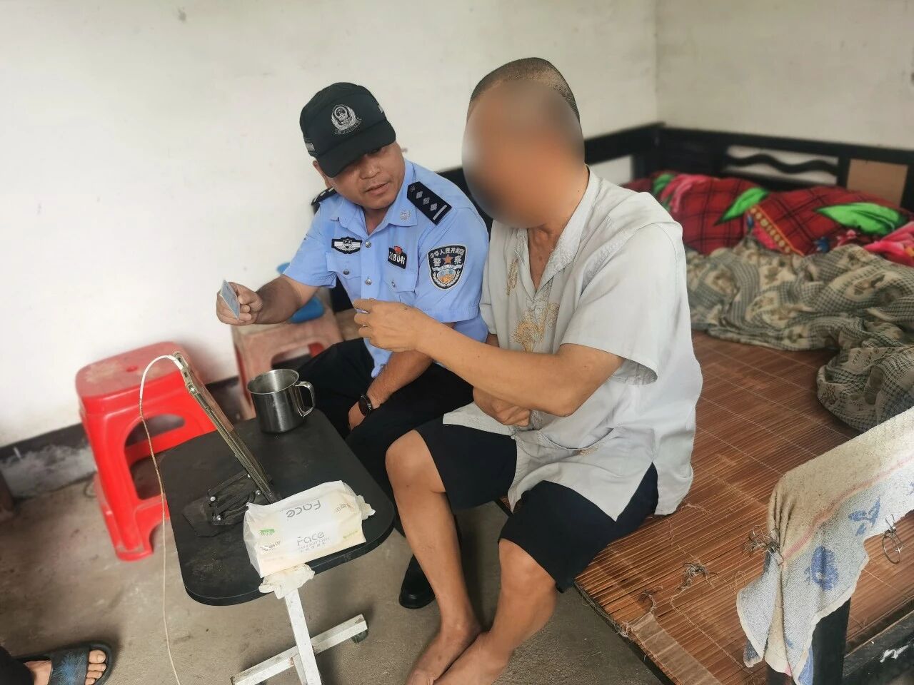 “您放心，我们上门办！”